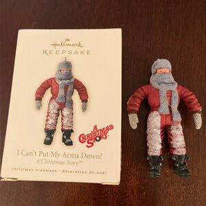 Hallmark Keepsake A Christmas Story I Cant Put My Arms Down Ornament 2007